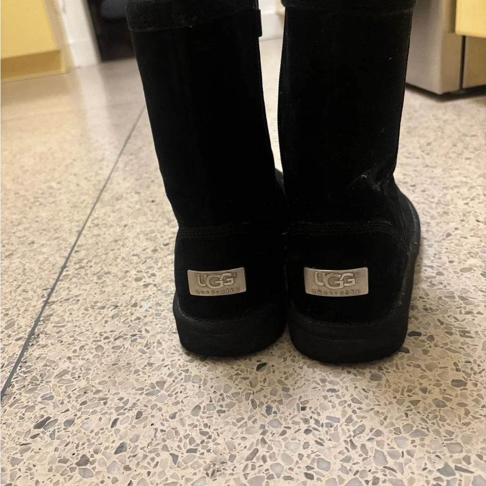 UGG Black Winter Boots - Picture 3 of 5
